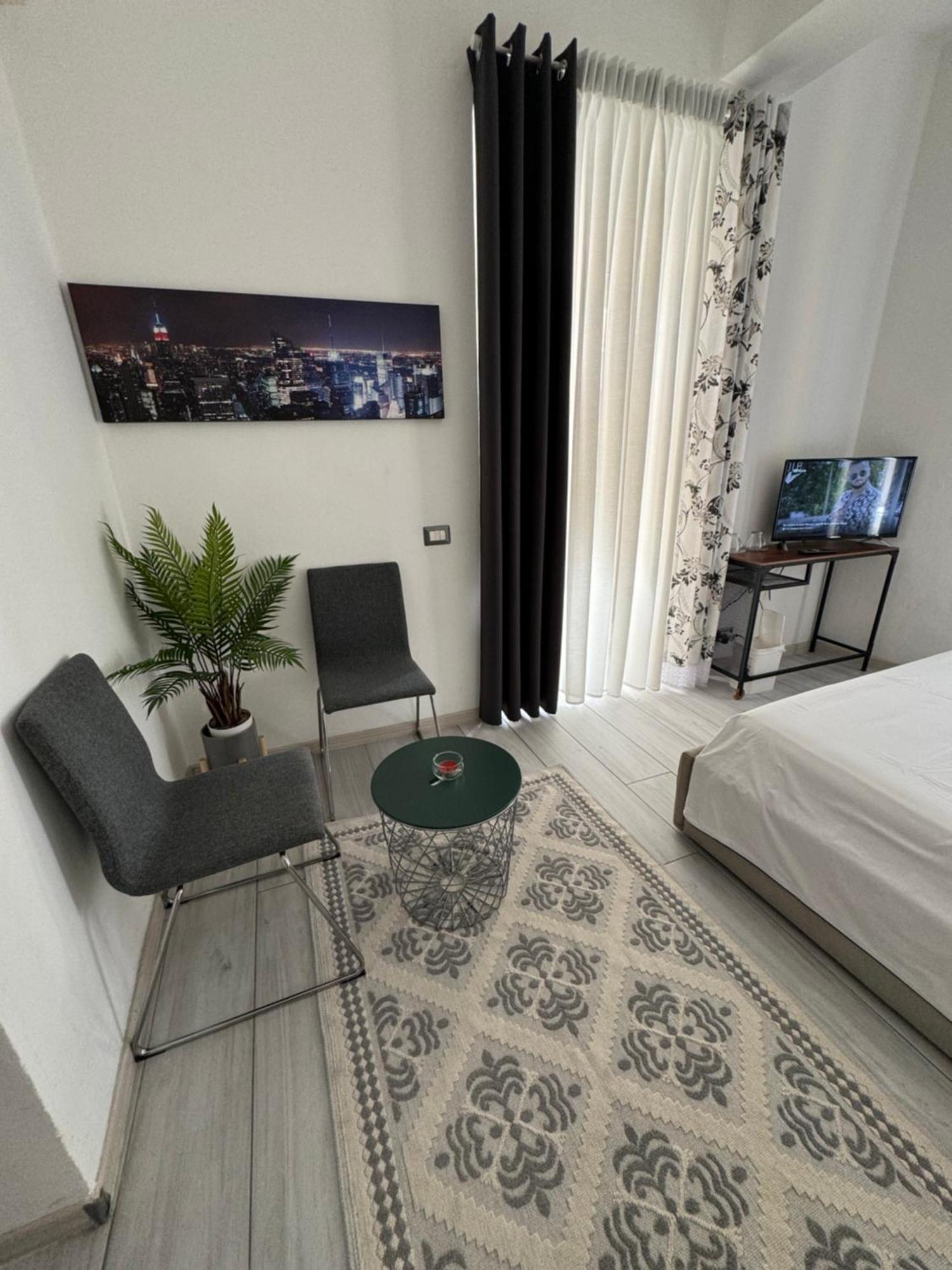 Hotel Casa L'Aquila Côme Esterno foto